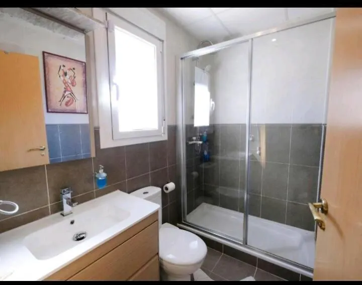 Chalet Roma Les Tres Cales 펜션