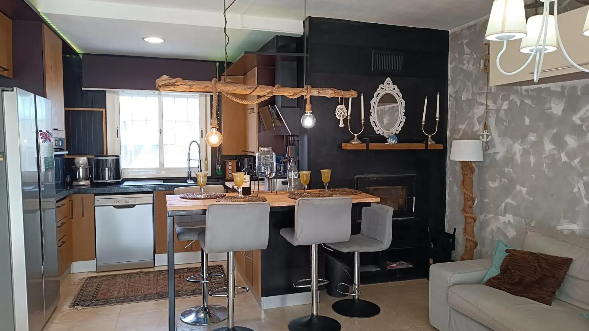 펜션 Chalet Roma Les Tres Cales